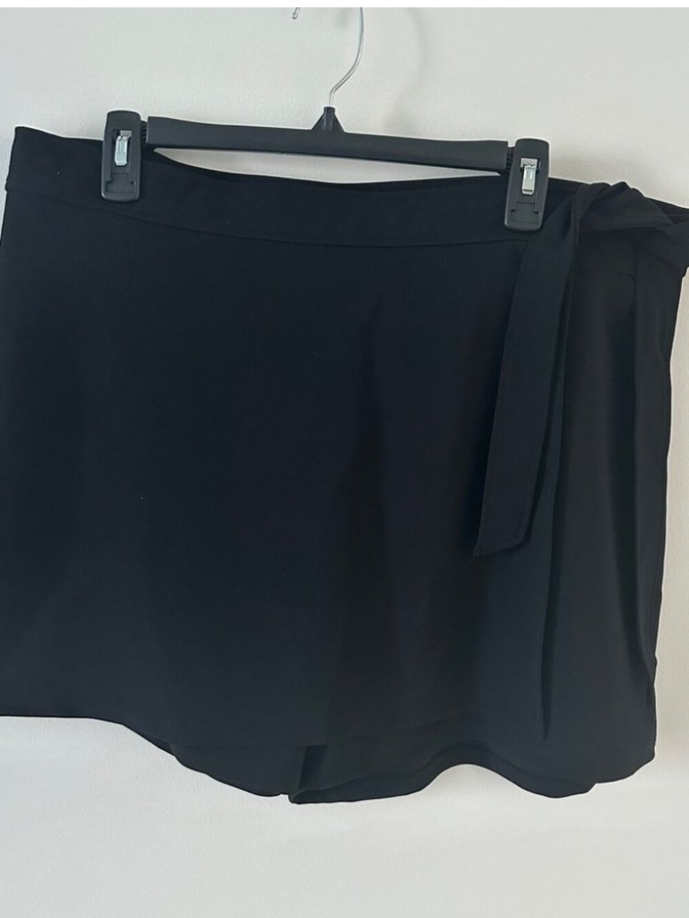 Black Wrap Skort size Xl